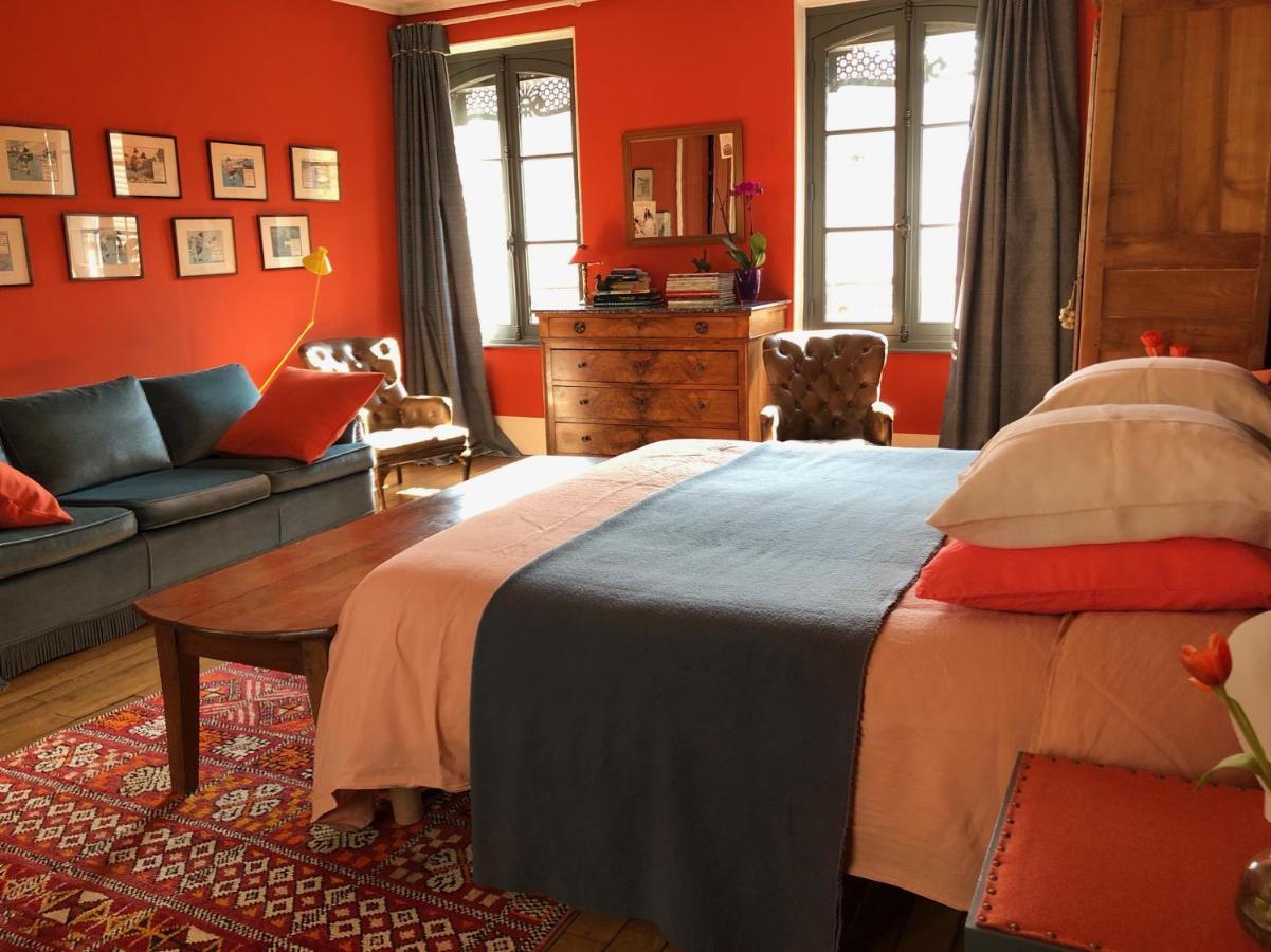 Bed In Versailles - Villa De La Piece D'Eau Des Suisses Экстерьер фото